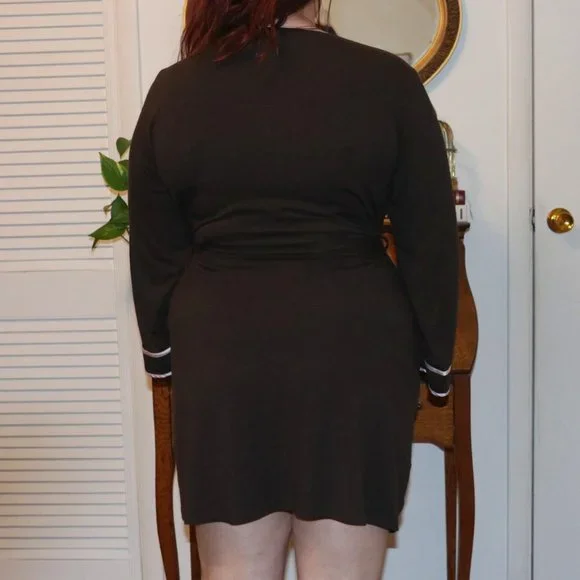 comfy y2k plus size night robe in brown jersey - Picture 3 of 3